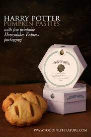 Because It Doesn T Need To Be Fall To Indulge In Some Pumpkin Flavored Treats Right Pumpkin Pasties Harry Potter Food Harry Potter Treats