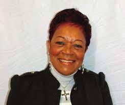 Cassandra Holbert's Instagram, Twitter & Facebook