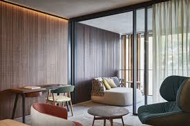 Patricia Urquiola Architetto Il Sereno Lago Di Como Idee Per Decorare La Casa Camere D Albergo Idee Per Interni