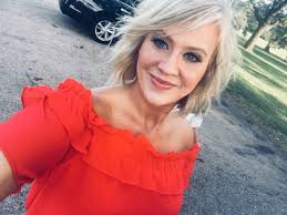 Hair Salon Professionals in Palmyra, NE