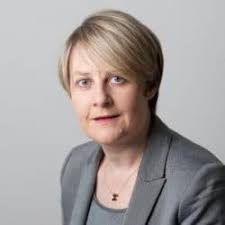 High Court grants barrister her “dying wish” and halves suspension