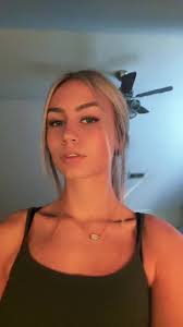 Ella.grace (@ellaglosson)’s videos with love love love