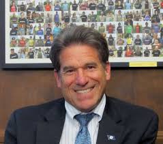 Secretary of State Ritchie won't run again in 2014