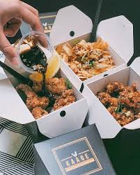 Nasi box pedas ini sangat bisa membuat lidah kalian. 5 Nasi Kotak Kekinian Yang Lagi Trending Di Jakarta Qraved Line Today