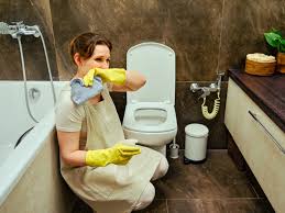 CÁCH KHỬ MÙI HÔI NHÀ VỆ SINH CHUNG CƯ HIỆU QUẢ – Uuviet Solutions