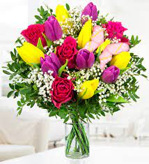 Sending flowers to a patient at home or at the hospital can refresh their mind and help them in recovering faster from the illness. The Best Flowers To Send To A Hospital Flower Press