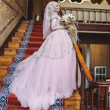 Hochzeitskleid extravagant hochzeitskleid lang hochzeitstag kleider brautkleid langarm prinzessin kleid hochzeit wunderschöne kleider ausschnitt applikationen designer abendkleider. Arabisch Rosa Muslim Hochzeitskleid Dubai High Neck Mit Hijab Spitze Ballkleid Brautkleid Turkische Brautkleider Fur Hochzeit Party Gown Kids Dresses To Wear With Leggingsdress Exotic Aliexpress