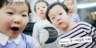 Mereka tampak lebih tinggi dari sebelumnya. Daehan Seoeon And Seojun The Return Of Superman Song Triplets Superman Baby Superman Kids