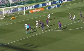 Atlético de madrid vs elche head to head. Video Elche Miss Late Penalty Vs Atletico Madrid To Make It 1 1