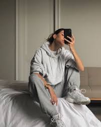 On Twitter 2020 Tarz Moda Stil Kiyafetler Sportif Kiyafetler