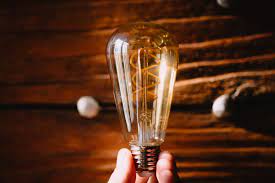 Vintage Light Bulb Http Www Splitshire Com Vintage Light Bulb Vintage Light Bulbs Vintage Lighting Light Bulb