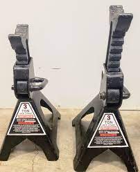 Set Of 2 High Lift Jack Stands With Combined Support Capacity Of 3 Tons 6 000 Lbs Supporting Range From 13 7 16 To 21 Jack Stands Standing Craftsman Tools