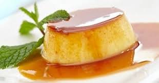 Te Mostramos El Paso A Paso Para Hacer El Clasico Flan De Huevo Casero Al Bano Maria Una Postre Riquisimo Receta Facil De Flan D Food How To Make Flan Snacks