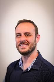 Don Snowden's Instagram, Twitter & Facebook