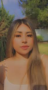 Daisy Arellano (@t_daisy0406)