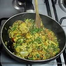 Baigan Bharta Is One Of The Favorite North Indian Cuisine Recipe In English Http Indiangoodfood Com Bharta Recipe Roasted Eggplant Recipes Eggplant Recipes