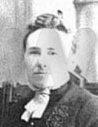 Pearl Hanks's Instagram, Twitter & Facebook