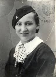 Partizanska heroina Drugog svetskog rata iz Jablaničkog  Narodnooslobodilačkog pokreta Nadežda Nada Tomić, bila je student tehničkih  nauka. U godinama pre rata bila je istaknuti istaknuti partijski radnik,  organizator rada napredne omladine u