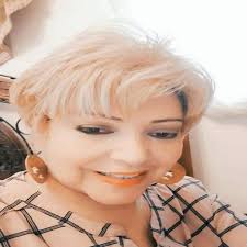 La Nena Bullones “La voz dulce del bolero” en concierto live