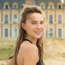 Abbie Galvin's Instagram, Twitter & Facebook