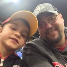 Luis Coca III (@LuisCocaIII)