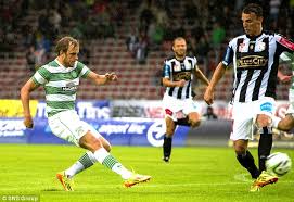 Teemu pukki joins celtic glasgow (x). Lask Linz 2 5 Celtic Teemu Pukki Stakes Claim For Starting Spot With Brilliant Hat Trick Daily Mail Online