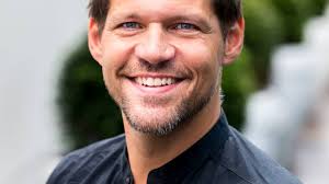 René van Kooten en Vera Mann in musical Sweeney Todd