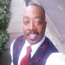 Dwight Redmond's Instagram, Twitter & Facebook