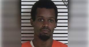 Eunice escaped inmate recaptured thanks to tip; girlfriend also arrested