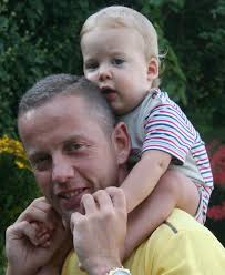 16 éves lettél! Isten éltessen drága Nagyfiam! Boldog vagyok, hogy ma  Veled, Veletek ünnepelhetek! Őszintén szeretlek! Apa❤️‍🔥🚀💜🍾