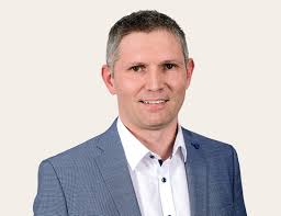 The right contact for every department