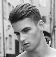 Well, the truth has been spoken, men who go for undercut styles are absolutely on the right track. Der Zeitgemasse Und Stilvolle Mann Von Heute Contemporist Mens Hairstyles Undercut Thick Hair Styles Short Hipster Hair