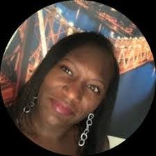 Tabitha Thompson's Instagram, Twitter & Facebook