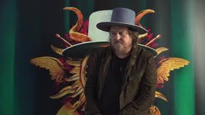Annoverato fra i principali esponenti del blues in italia, nell'arco di oltre trent'anni di carriera ha riscosso un ragguardevole successo commerciale. Zucchero Chi E Eta Vita Privata Carriera Del Grande Cantante