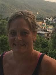 Donna Weller's Instagram, Twitter & Facebook