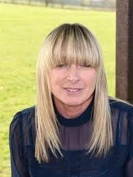 Beth Coyle's Instagram, Twitter & Facebook