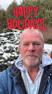 Happy Holidays and Merry Christmas from Mike Holmes!