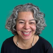 Keri Fraser's Instagram, Twitter & Facebook