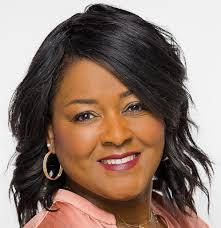 Tara Mauk's Instagram, Twitter & Facebook