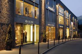 Moritz offers 51 accommodations with safes and hair dryers. Bergfex Sehenswurdigkeiten Shopping St Moritz Ausflugsziel Sightseeing