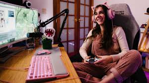 The games will be easier according to the power of your computer and you will become a more popular streamer by increasing your achievements. Twitch Streamer Paladinamber Builds Gaming Audience With Anti Troll Stance The Advertiser