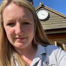 Hi to all of our new followers! I'm Lotti Hutchinson, owner and founder of  The Neurocentric Rider. I am a Neurocentric Rider Biomechanics and movement  rehabilitation coach and look at how your