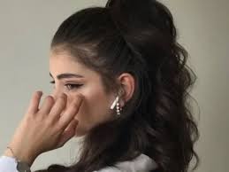 Se Arrume Para Ir Pra Escola