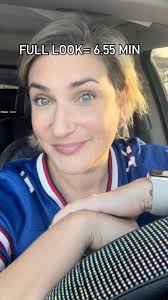 Where are my car makeup mamas ?? 🙋🏻‍♀️ As a busy working mom of 3,  anything that makes my mornings easier and less stressful is a WIN for me!  These products are SO easy and SO quick that I can do my ...