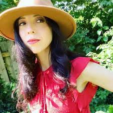 Shelly Boswell's Instagram, Twitter & Facebook