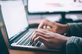 Top 10 Reasons to Hire Professional Essay Writing Services - Influencive