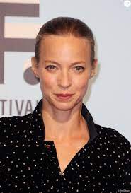 Qui est hervé ruet, le compagnon d`elodie frenck. Elodie Frenck Qui Est Son Mari Herve Ruet Qui Travaille Dans Le Cinema Le Diaporama Purepeople
