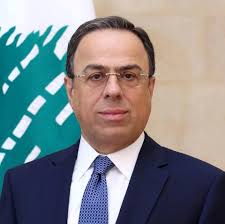 غرّد الوزير السابق منصور بطيش قائلاً : "نُودّع اليوم المطران يوسف بشاره  الرجل الحُرّ ، المترفّع، الذي لم يتطرّف إلّا في حبّ الله ولبنان والانسان.  رجل الحوار والانفتاح والصلابة في الموقف. ‏الله