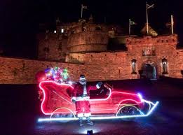 Who doesn't love the budweiser clydesdales? Santa Stuns Edinburgh Punters By Cruising Through Town In Super Sleigh After Mad Mechanic Transforms Car Into Magic Motor
