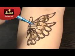 طريقة رسم نقش حناء تاتو فراشة مؤقت henna tattoos youtube